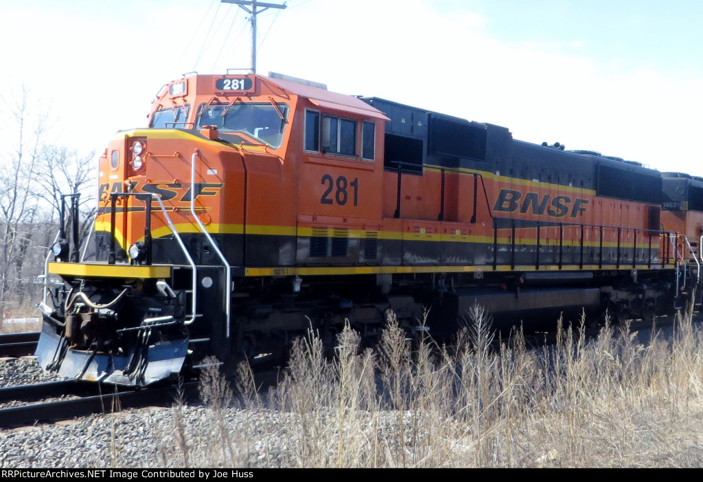 BNSF 281